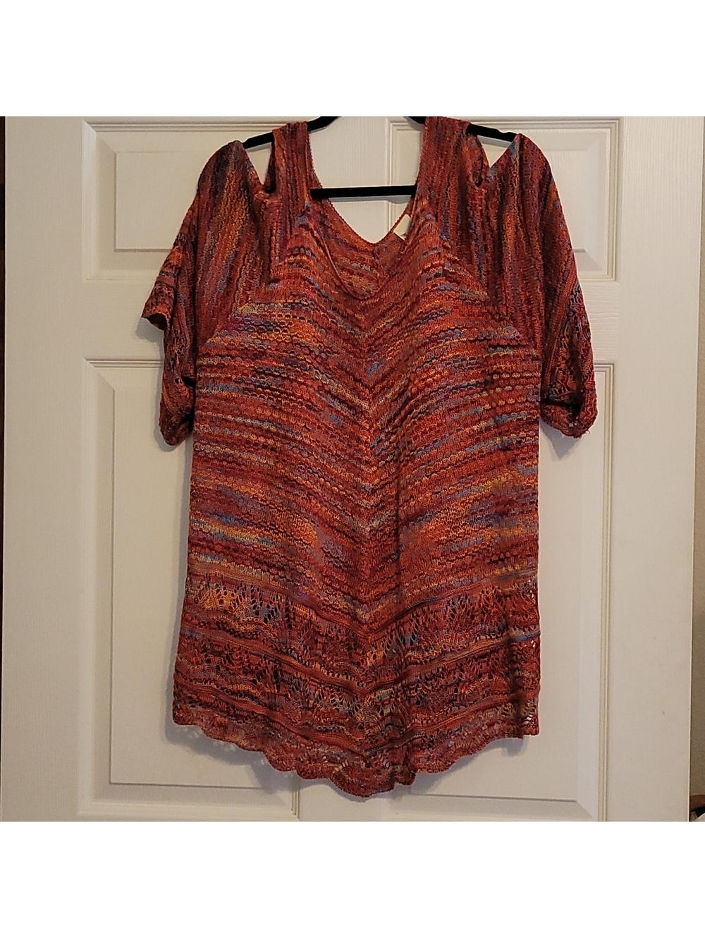 Faded Glory cold shoulder sweater